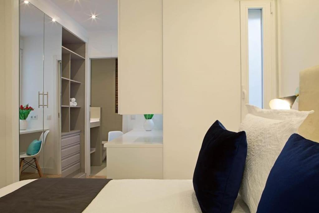 Appartement Luminoso Apartamento Con Terraza En Sol à Madrid Extérieur photo